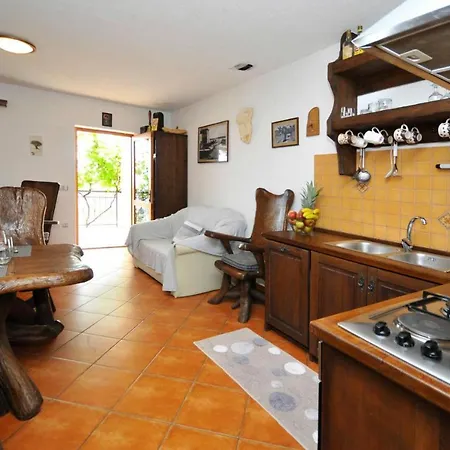 Holiday home Barada At Seget Donji, Trogir *