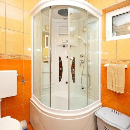 Сasa de vacaciones In Trogir With Sea View *